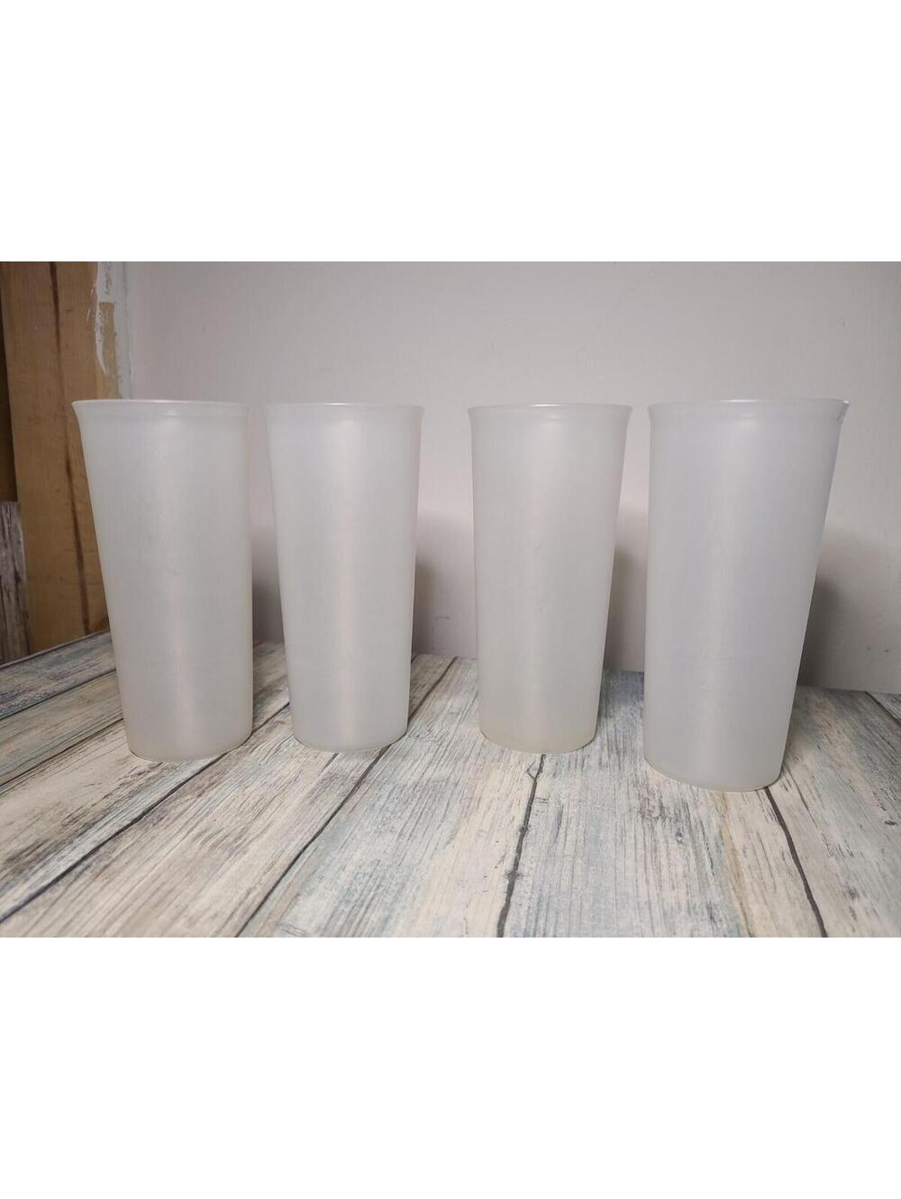 VTG 4 Clear Tall Tupperware Plastic Cups 115-8,7, And 6
